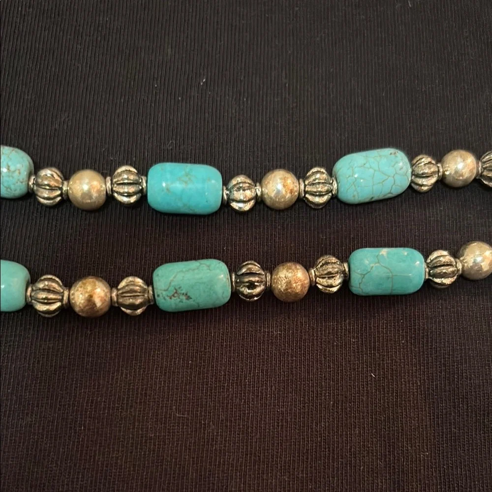Turquoise and Silver Heart Pendant Necklace - Picture 5 of 7
